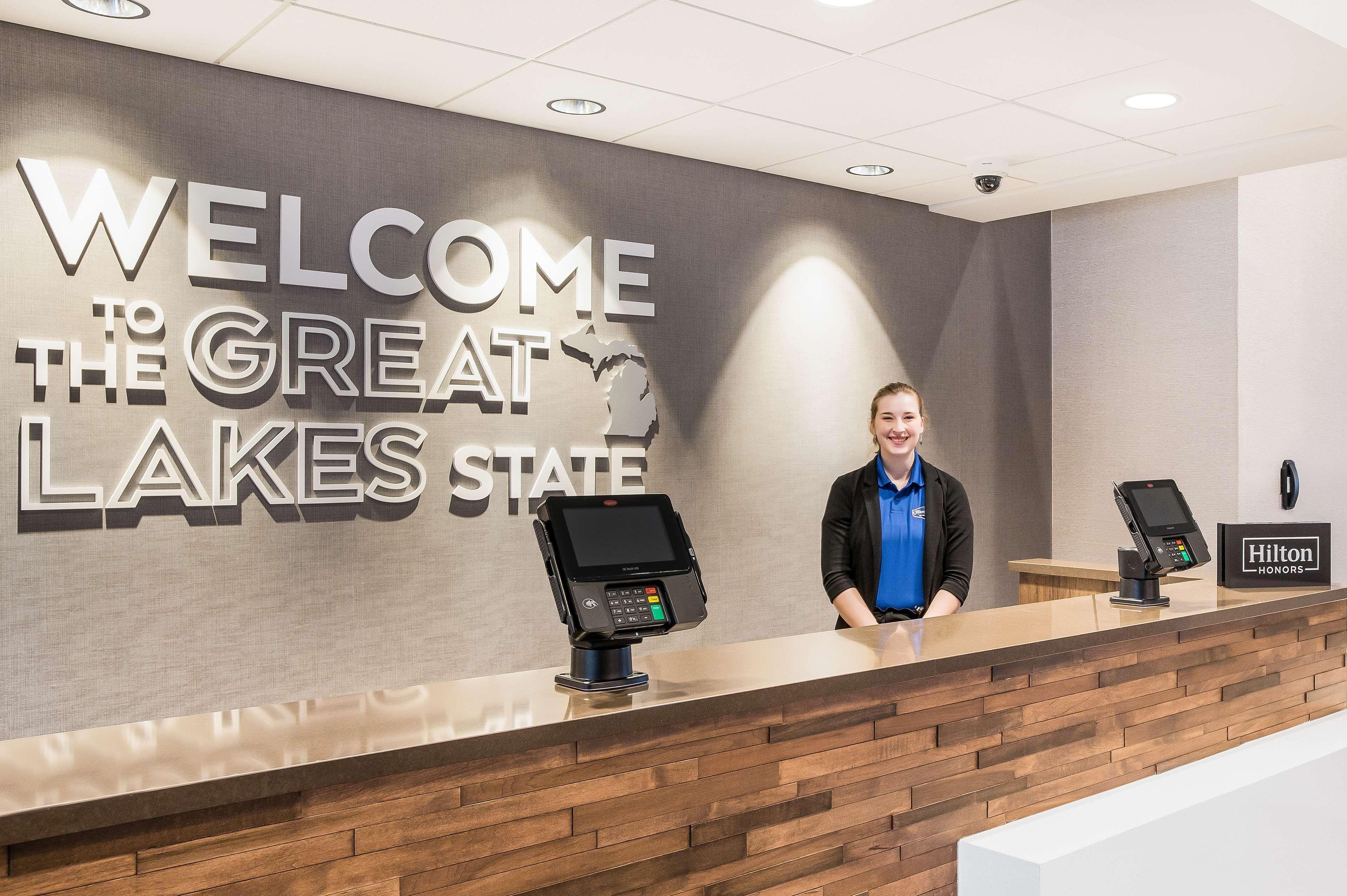 Hampton Inn & Suites Houghton Exterior foto