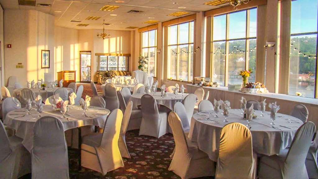 Hampton Inn & Suites Houghton Restaurante foto